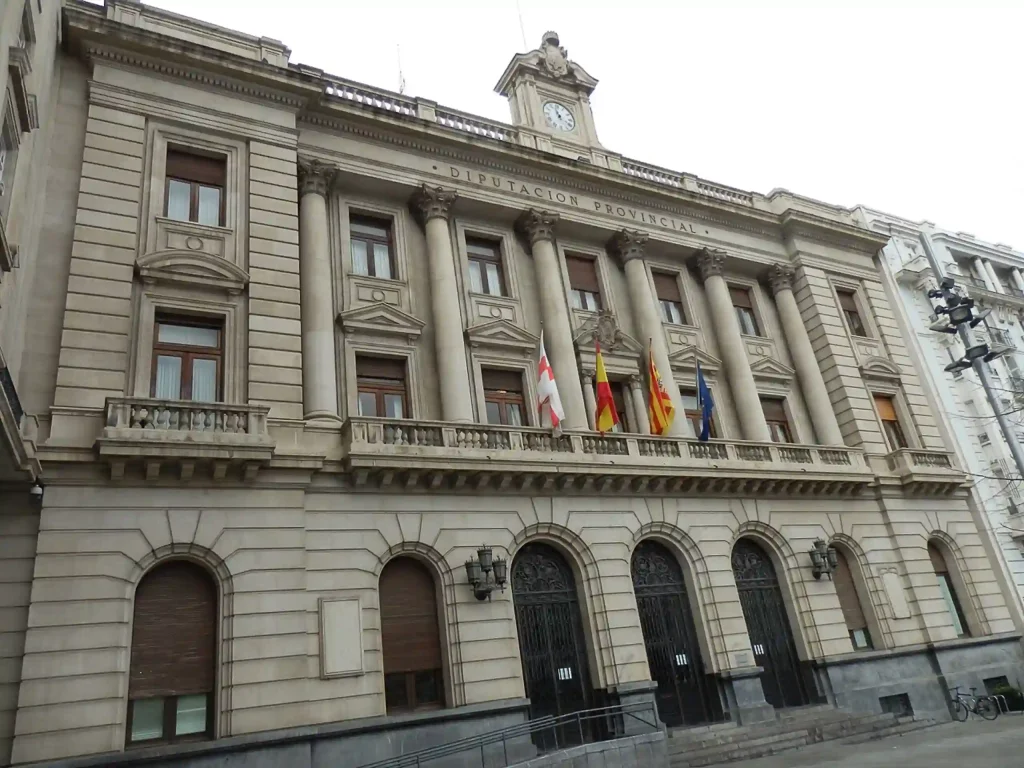 fachada dpz